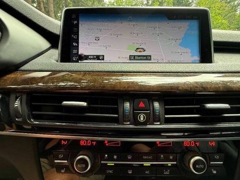 Used 2017 BMW X5 xDrive35d AWD/4WD image 10
