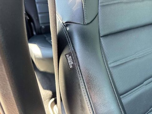 Used 2022 Honda CR-V EX-L image 18