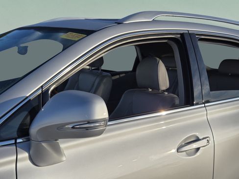 Used 2010 Lexus RX 350 2WD w/ Premium Pkg image 31