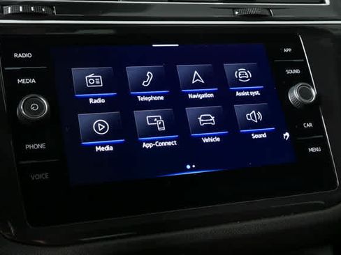 Certified 2024 Volkswagen Tiguan S image 17