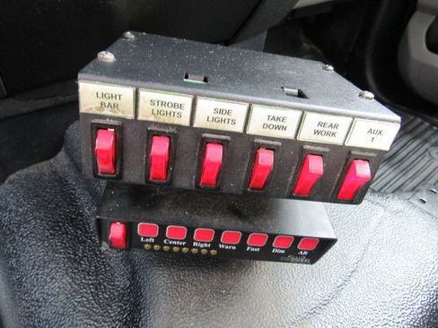 Used 2017 Ford F550 2WD Crew Cab Super Duty image 44
