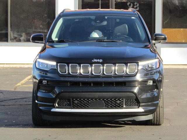 Used 2022 Jeep Compass Limited w/ Elite Group AWD/4WD image 7