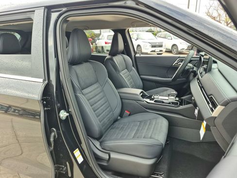 New 2026 Mitsubishi Outlander SE FWD image 23