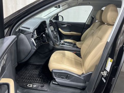 Used 2025 Audi Q7 3.0T Premium Plus AWD/4WD image 5