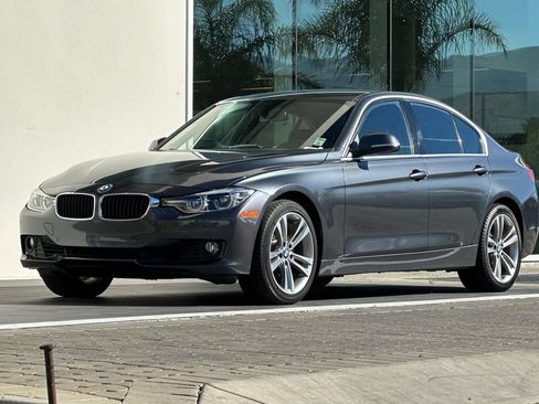 Used 2018 BMW 330i Sedan RWD image 7