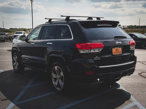Used 2014 Jeep Grand Cherokee Overland AWD/4WD image 22