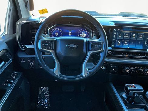 Used 2023 Chevrolet Silverado 1500 LT Trail Boss w/ Protection Package image 5