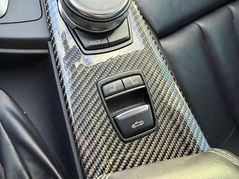 Used 2018 BMW M4 Convertible image 46