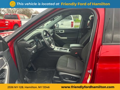 Used 2022 Ford Explorer XLT image 24