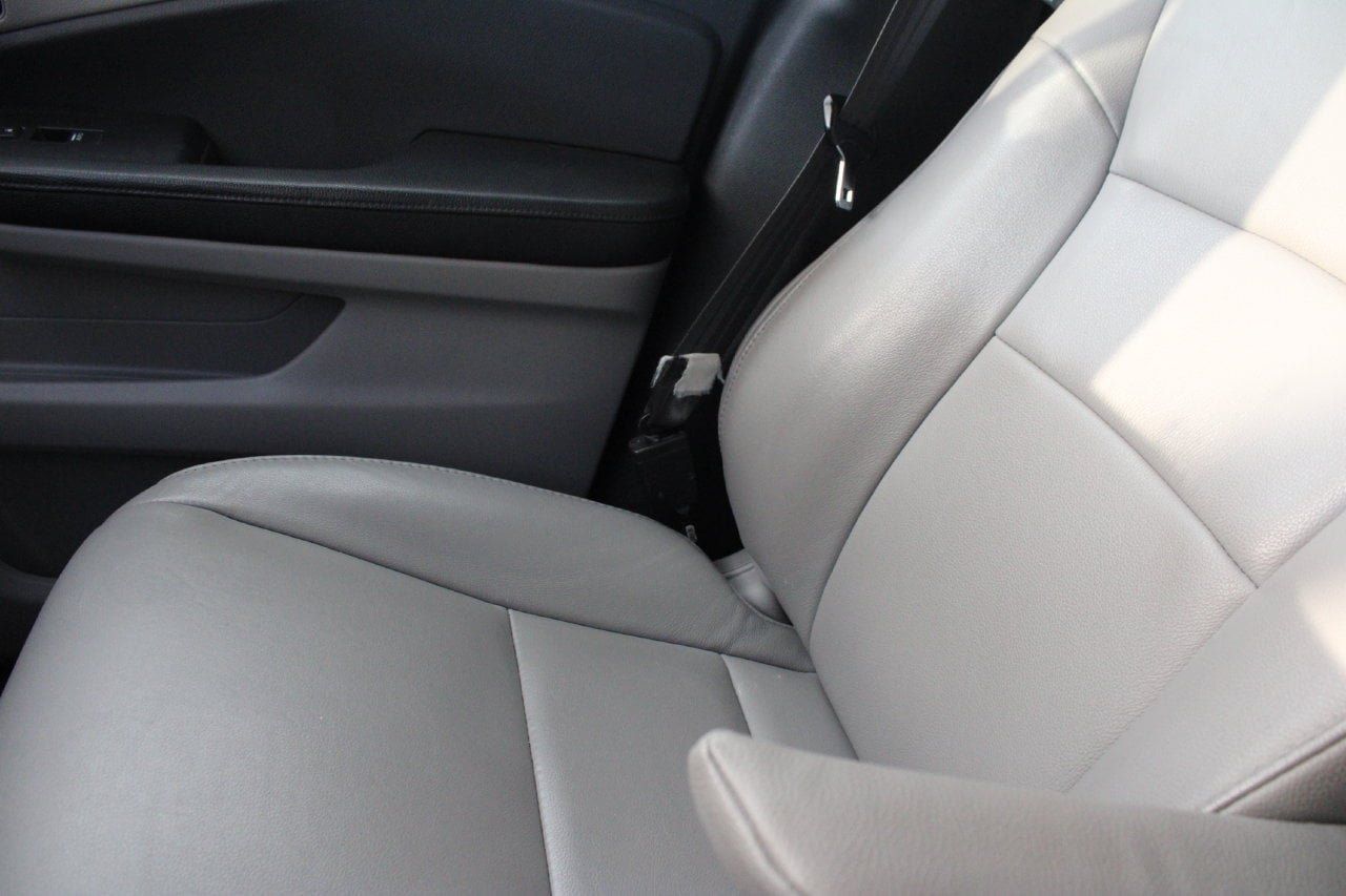 Used 2017 Honda Pilot Touring image 23