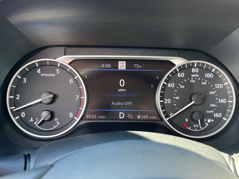 Used 2025 Nissan Sentra SV FWD image 26