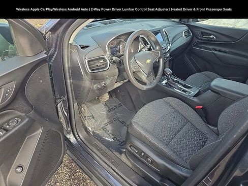 Used 2022 Chevrolet Equinox LT image 9