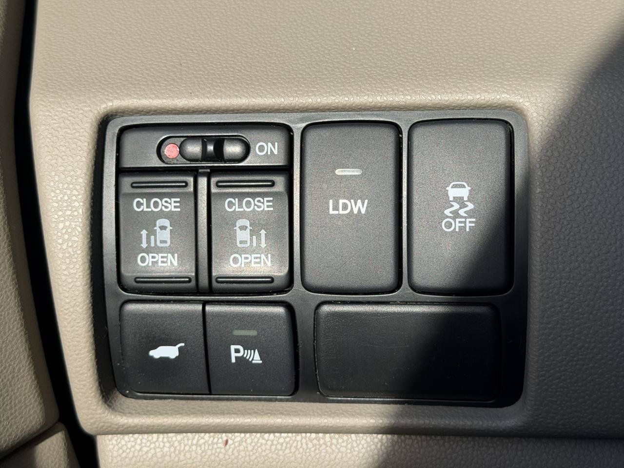 Used 2016 Honda Odyssey Touring image 20
