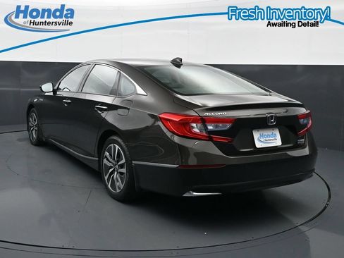 Used 2018 Honda Accord Touring image 7