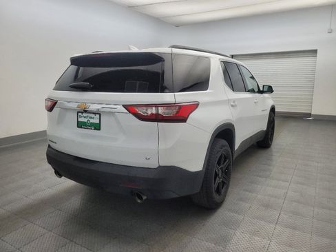 Used 2020 Chevrolet Traverse LT FWD image 9
