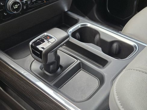 Used 2024 Chevrolet Silverado 1500 LT Trail Boss w/ LT Trail Boss Premium Package image 9