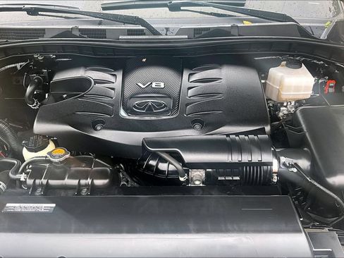 Used 2024 INFINITI QX80 Luxe AWD/4WD image 13