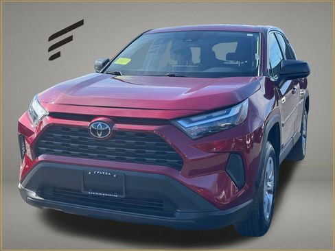 Used 2023 Toyota RAV4 LE FWD image 1