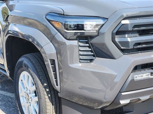 New 2025 Toyota Tacoma SR5 image 6