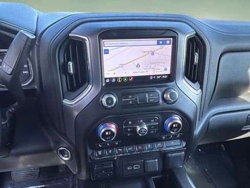 Used 2022 GMC Sierra 3500 Denali w/ Denali Ultimate Package image 26