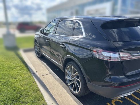 Used 2020 Lincoln Nautilus Reserve w/ Equipment Group 201A AWD/4WD image 3