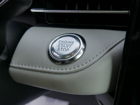 Used 2024 Lincoln Nautilus Reserve w/ Equipment Group 203A image 67