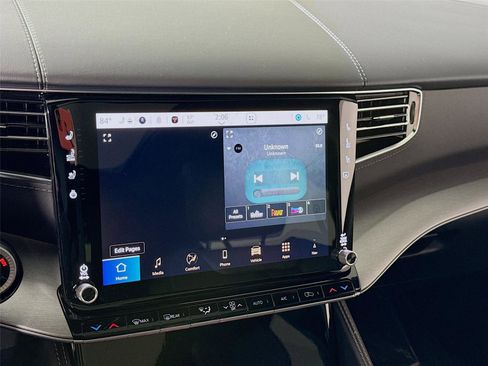 New 2026 Jeep Grand Wagoneer Limited AWD/4WD image 10