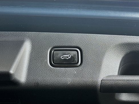 Used 2024 Hyundai Palisade Calligraphy FWD image 32