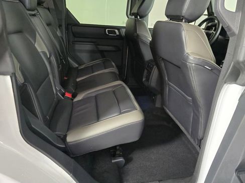 New 2025 Ford Bronco Outer Banks AWD/4WD image 15