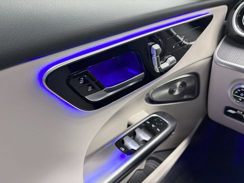 Certified 2023 Mercedes-Benz C 300 4MATIC Sedan image 24