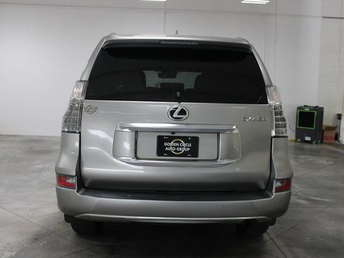 Used 2022 Lexus GX 460 Premium w/ Premium Package AWD/4WD image 8