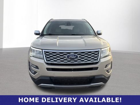 Used 2017 Ford Explorer Platinum AWD/4WD image 2