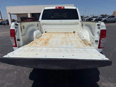 Used 2024 RAM 2500 Big Horn AWD/4WD image 15