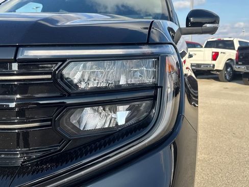 New 2025 Ford Expedition Platinum w/ Stealth Performance Package image 10