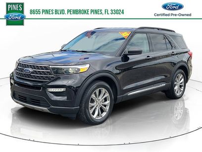 Certified 2023 Ford Explorer XLT w/ Equipment Group 202A