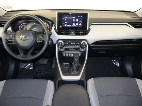 Used 2023 Toyota RAV4 XLE FWD image 13
