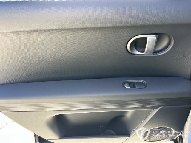 New 2027 Hyundai Ioniq 5 SEL RWD image 18