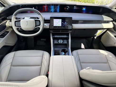 New 2025 Lincoln Nautilus Premier w/ Jet Appearance Package image 24