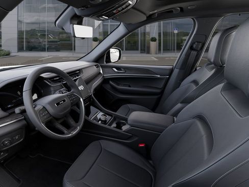 New 2025 Jeep Grand Cherokee Limited w/ Luxury Tech Group II image 24