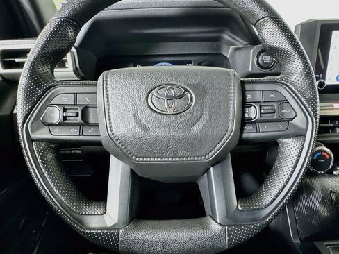 Used 2025 Toyota Tacoma SR5 RWD image 35