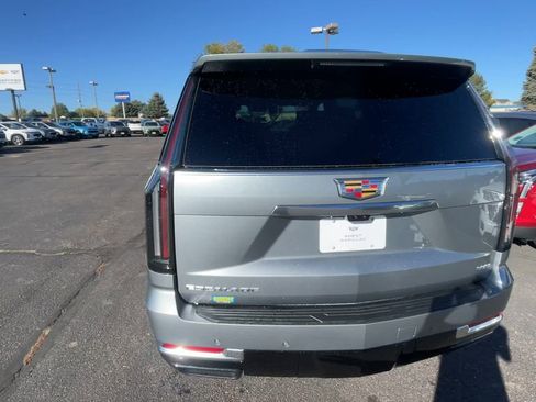 New 2026 Cadillac Escalade Luxury w/ Touring Package image 7