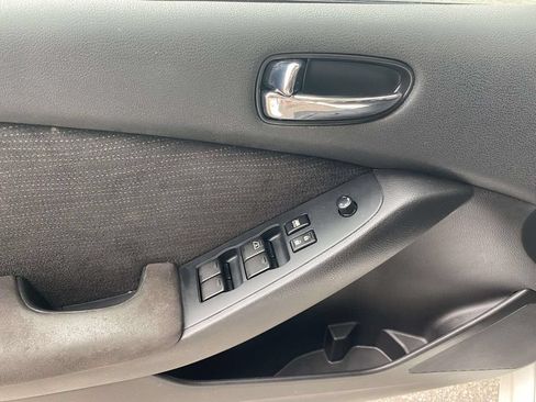 Used 2012 Nissan Altima 2.5 S FWD image 14