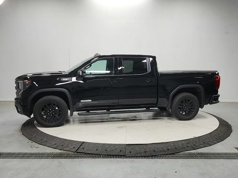 Used 2025 GMC Sierra 1500 Elevation w/ Elevation Premium Package AWD/4WD image 4