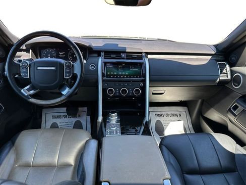 Used 2018 Land Rover Discovery HSE AWD/4WD image 32