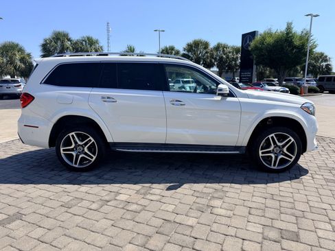 Used 2018 Mercedes-Benz GLS 550 4MATIC image 8