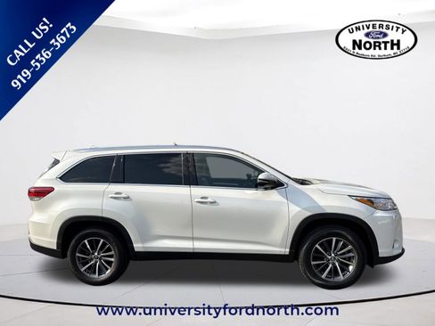 Used 2019 Toyota Highlander XLE image 8