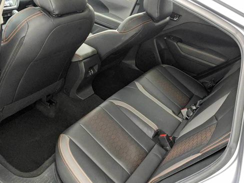 Certified 2025 Subaru Crosstrek 2.5i Limited w/ Popular Package #3A image 21