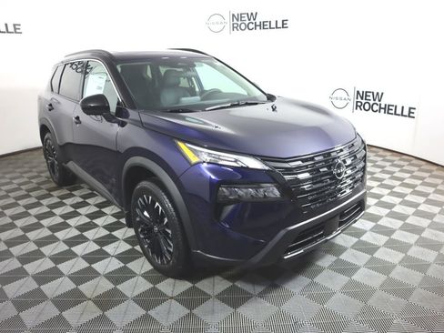 New 2026 Nissan Rogue Dark Armor image 3