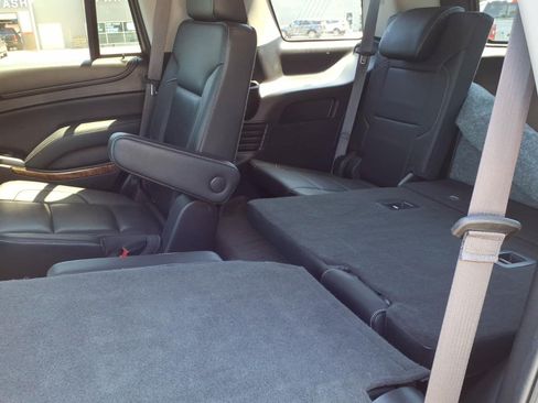Used 2017 Chevrolet Tahoe Premier AWD/4WD image 8