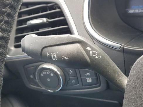Used 2020 Ford Edge Titanium AWD/4WD image 21